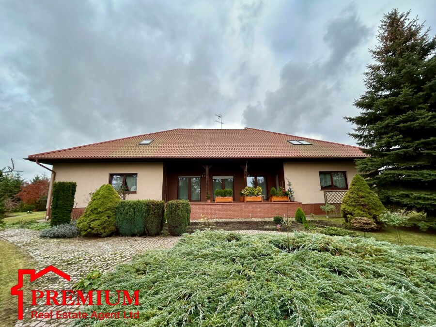 pyrzycki, Pyrzyce, Pyrzyce, Podgrodzie, DUŻY DOM *ZEROEMISYJNY* NA SPRZEDAŻ W PYRZYCACH