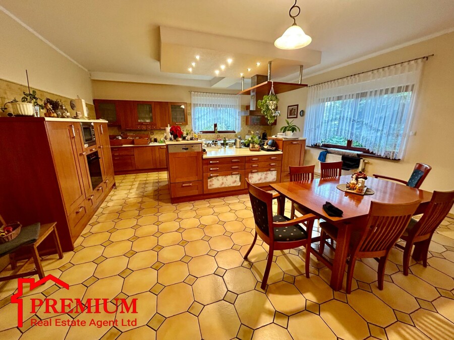 pyrzycki, Pyrzyce, Pyrzyce, Podgrodzie, DUŻY DOM *ZEROEMISYJNY* NA SPRZEDAŻ W PYRZYCACH