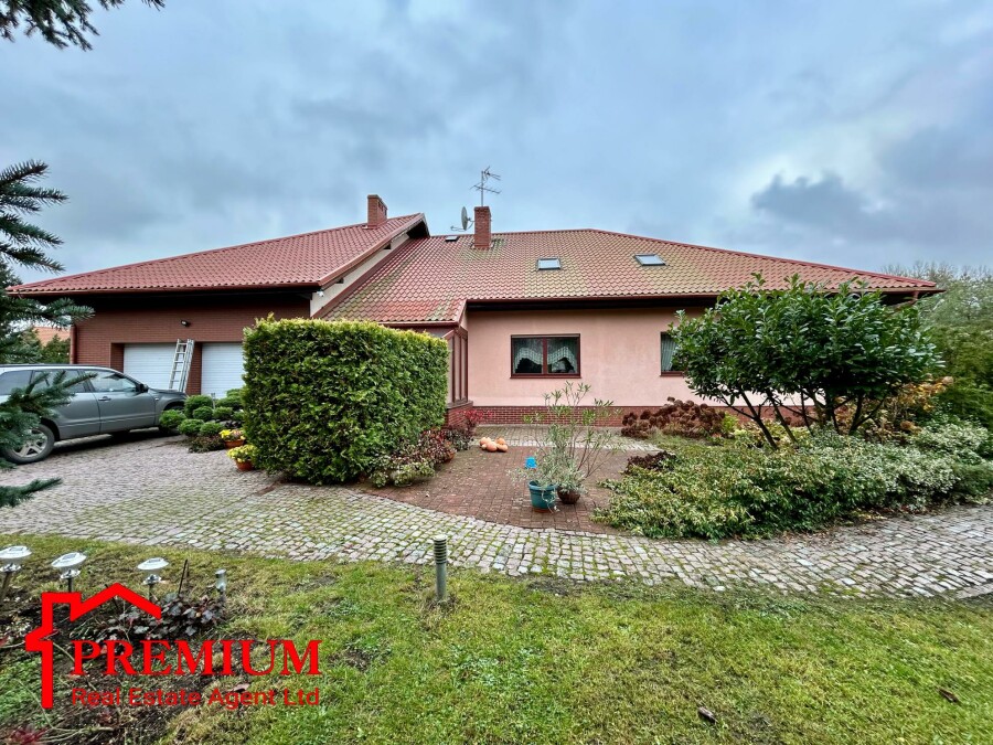 pyrzycki, Pyrzyce, Pyrzyce, Podgrodzie, DUŻY DOM *ZEROEMISYJNY* NA SPRZEDAŻ W PYRZYCACH